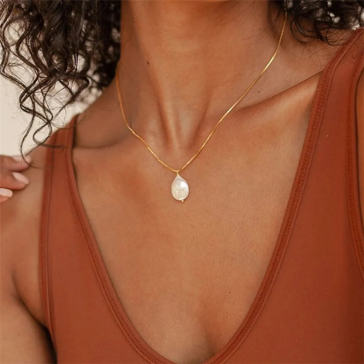 Simple Style Solid Color Stainless Steel Freshwater Pearl Plating Pendant Necklace