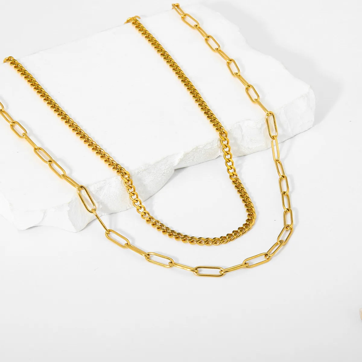 Simple Style Solid Color Stainless Steel Plating 18k Gold Plated Layered Necklaces