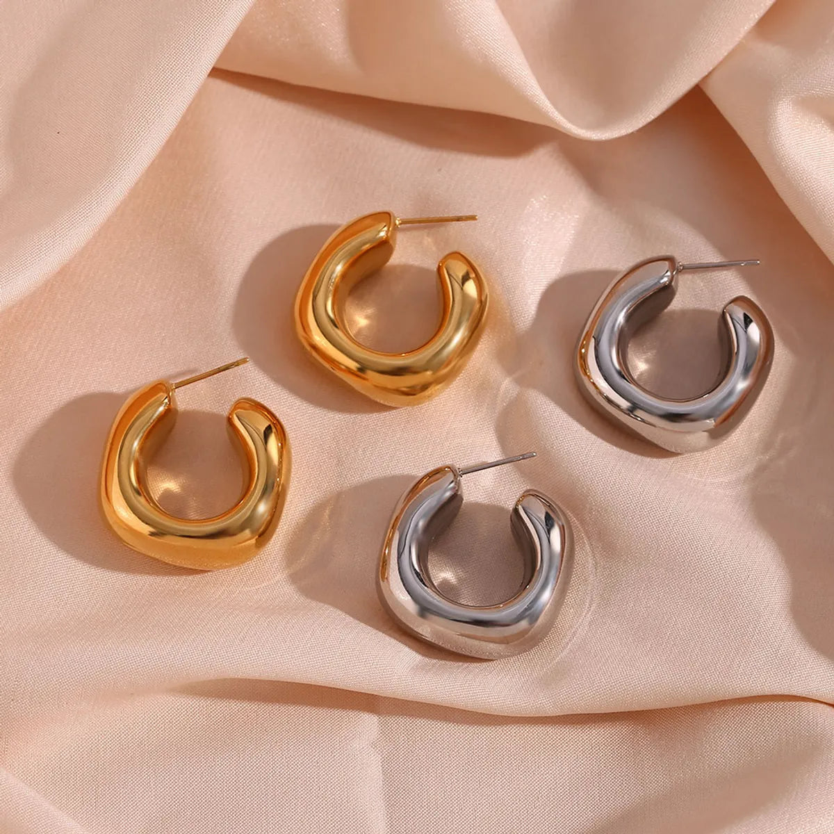 1 Pair Simple Style Solid Color Plating Stainless Steel 18k Gold Plated Ear Studs