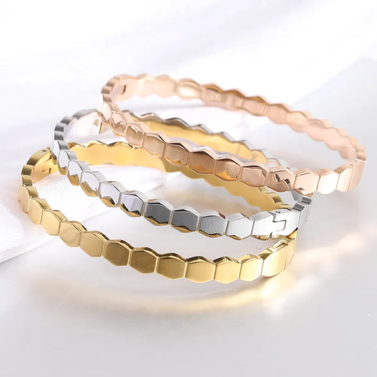 Simple Style Solid Color Stainless Steel Plating Gold Plated Bangle