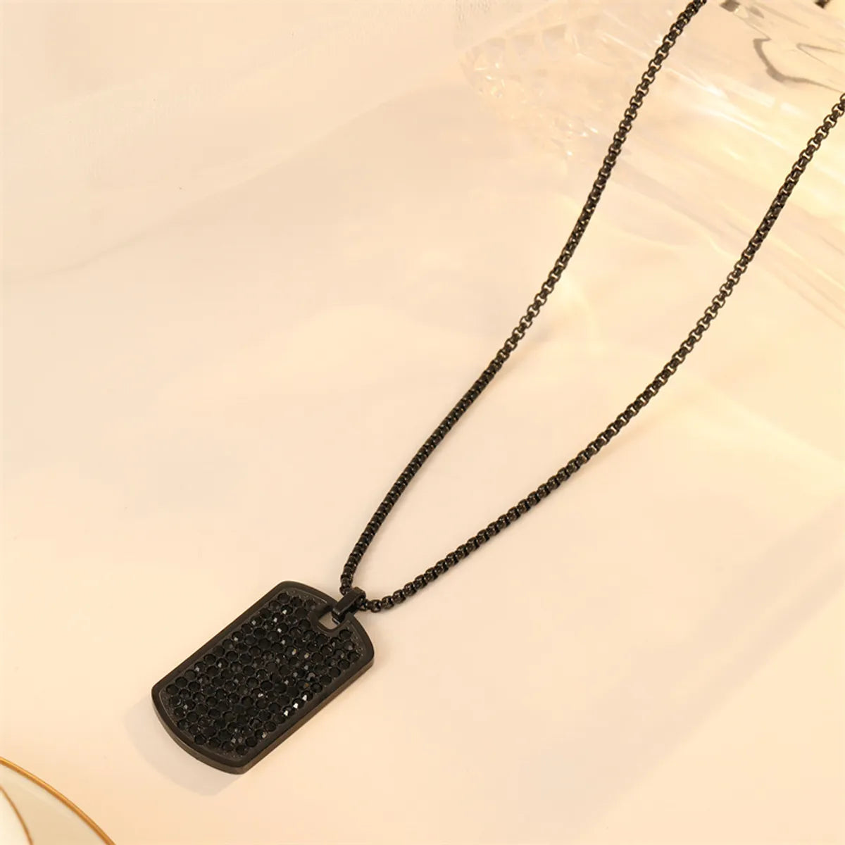 Simple Style Solid Color Stainless Steel Plating Inlay Rhinestones Gold Plated Men'S Pendant Necklace