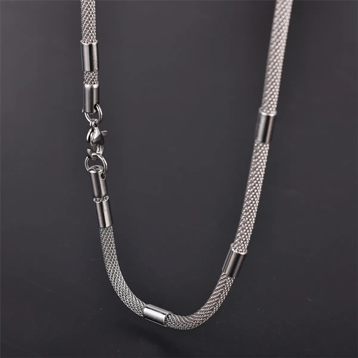 Simple Style Solid Color Stainless Steel Women'S Necklace