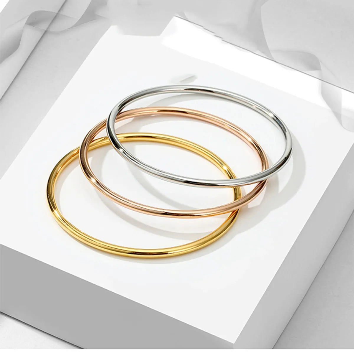 Simple Style Solid Color Titanium Steel Bangle In Bulk