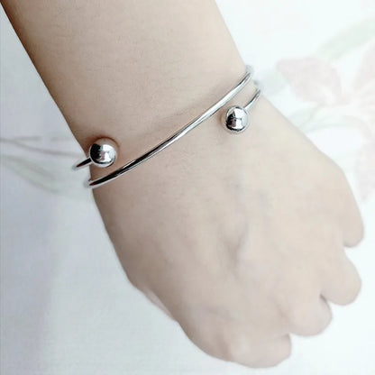 Simple Style Solid Color Titanium Steel Bangle In Bulk