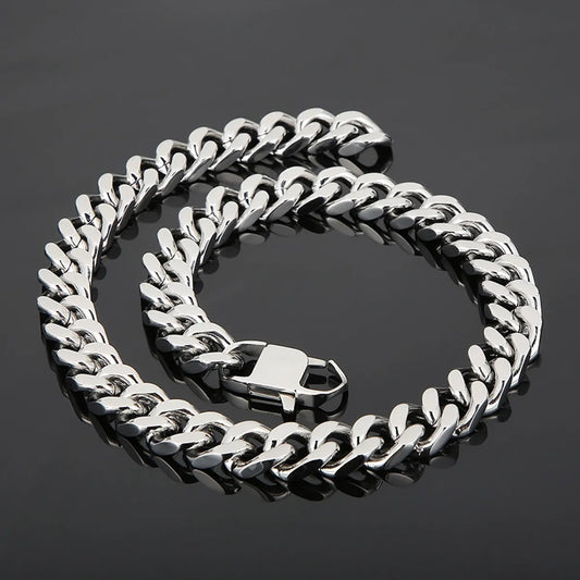 Simple Style Solid Color Titanium Steel Chain Men's Necklace