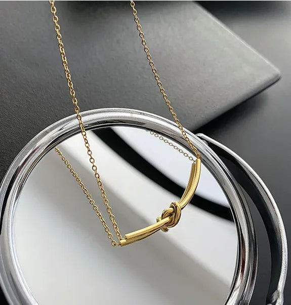 Wholesale Jewelry Simple Style Solid Color 304 Stainless Steel Titanium Steel 18K Gold Plated Plating Necklace