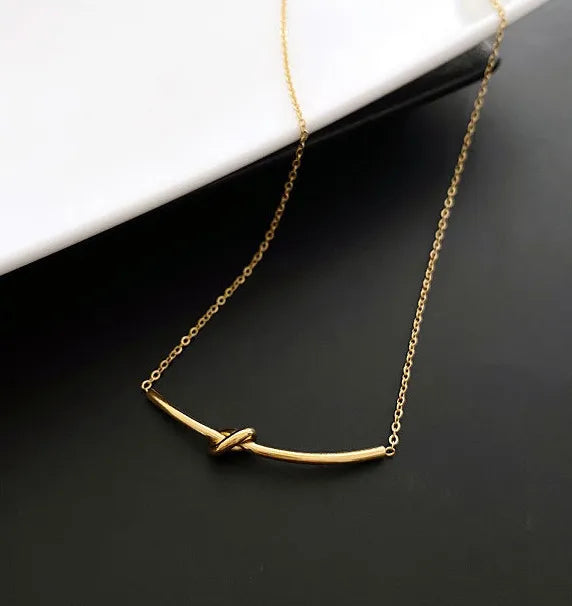 Wholesale Jewelry Simple Style Solid Color 304 Stainless Steel Titanium Steel 18K Gold Plated Plating Necklace