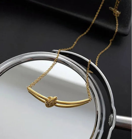 Wholesale Jewelry Simple Style Solid Color 304 Stainless Steel Titanium Steel 18K Gold Plated Plating Necklace