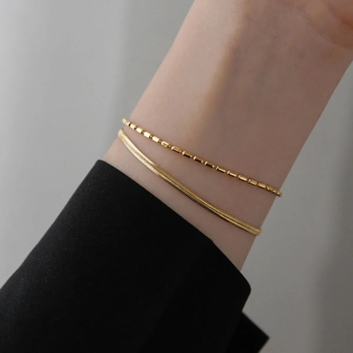 Simple Style Solid Color Titanium Steel Plating 18k Gold Plated Bracelets