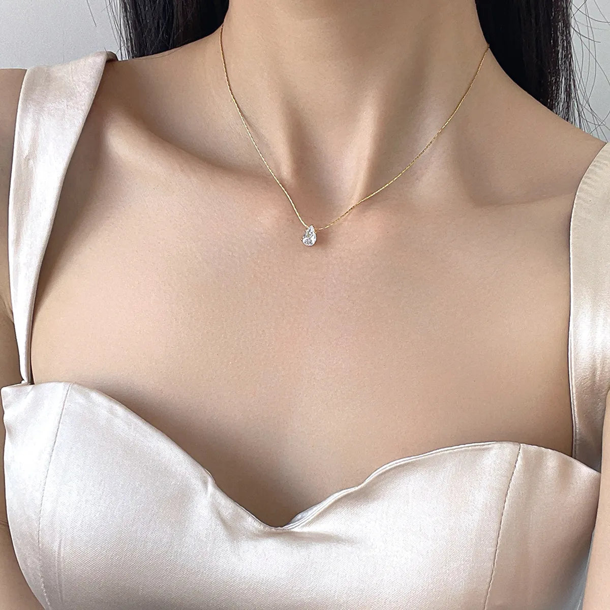 304 Stainless Steel 18K Gold Plated Simple Style Plating Solid Color Artificial Rhinestones Necklace