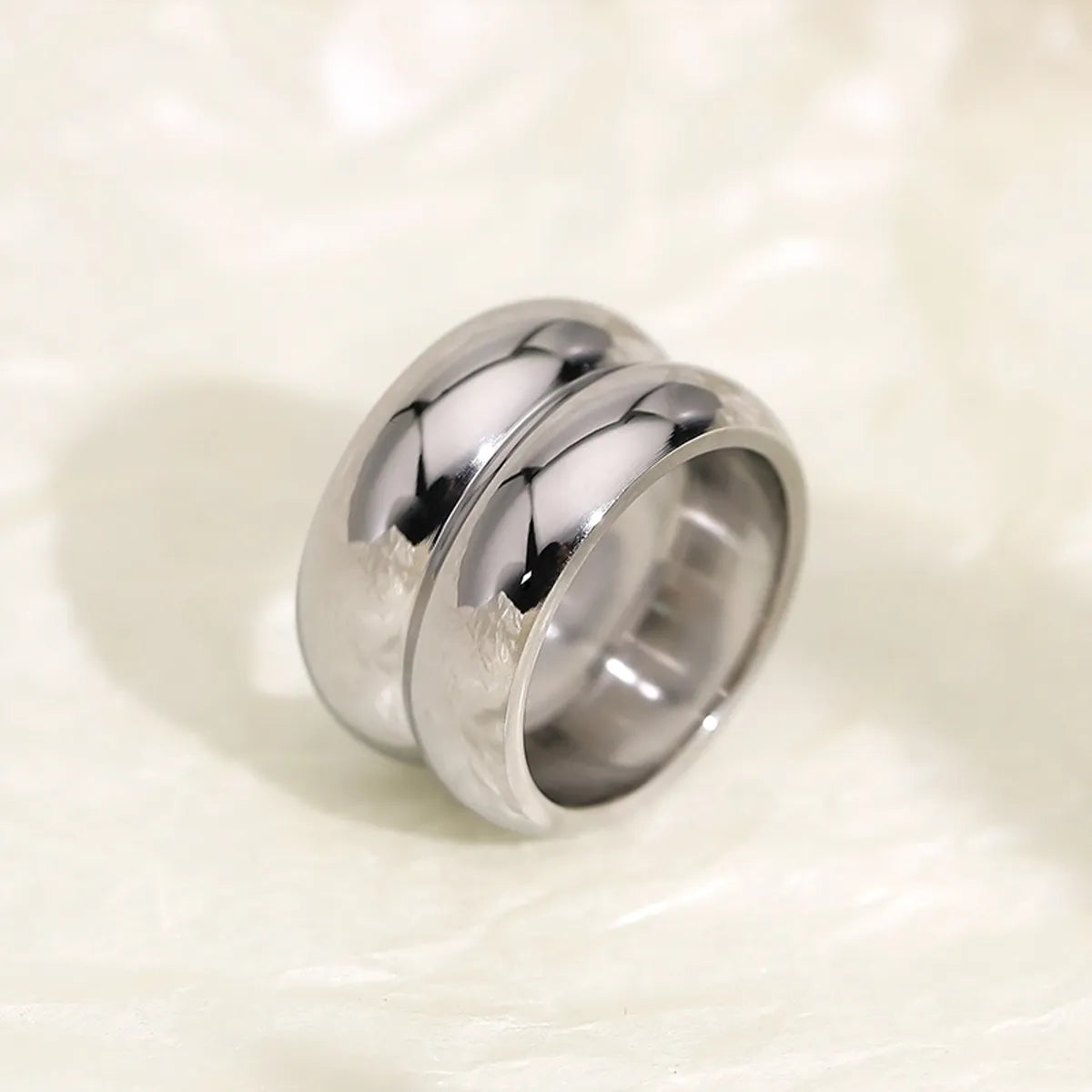 Simple Style Solid Color Titanium Steel Rings