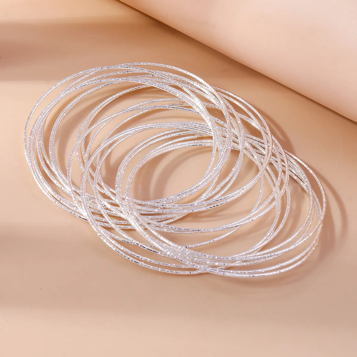 Simple Style Solid Color Zinc Alloy Women's Bangle