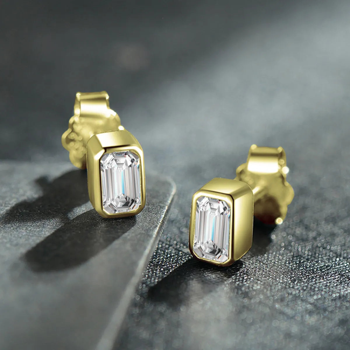 Simple Style Square Silver Plating Inlay Zircon Ear Studs 1 Pair