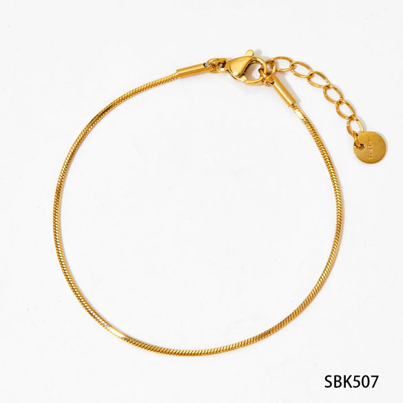 Simple Style Stainless Steel Snake Chain Necklace Pvd Electroplated Gold Square Snake Bone Multi Layer Stacked Geometric Style Sweater Chain For Women