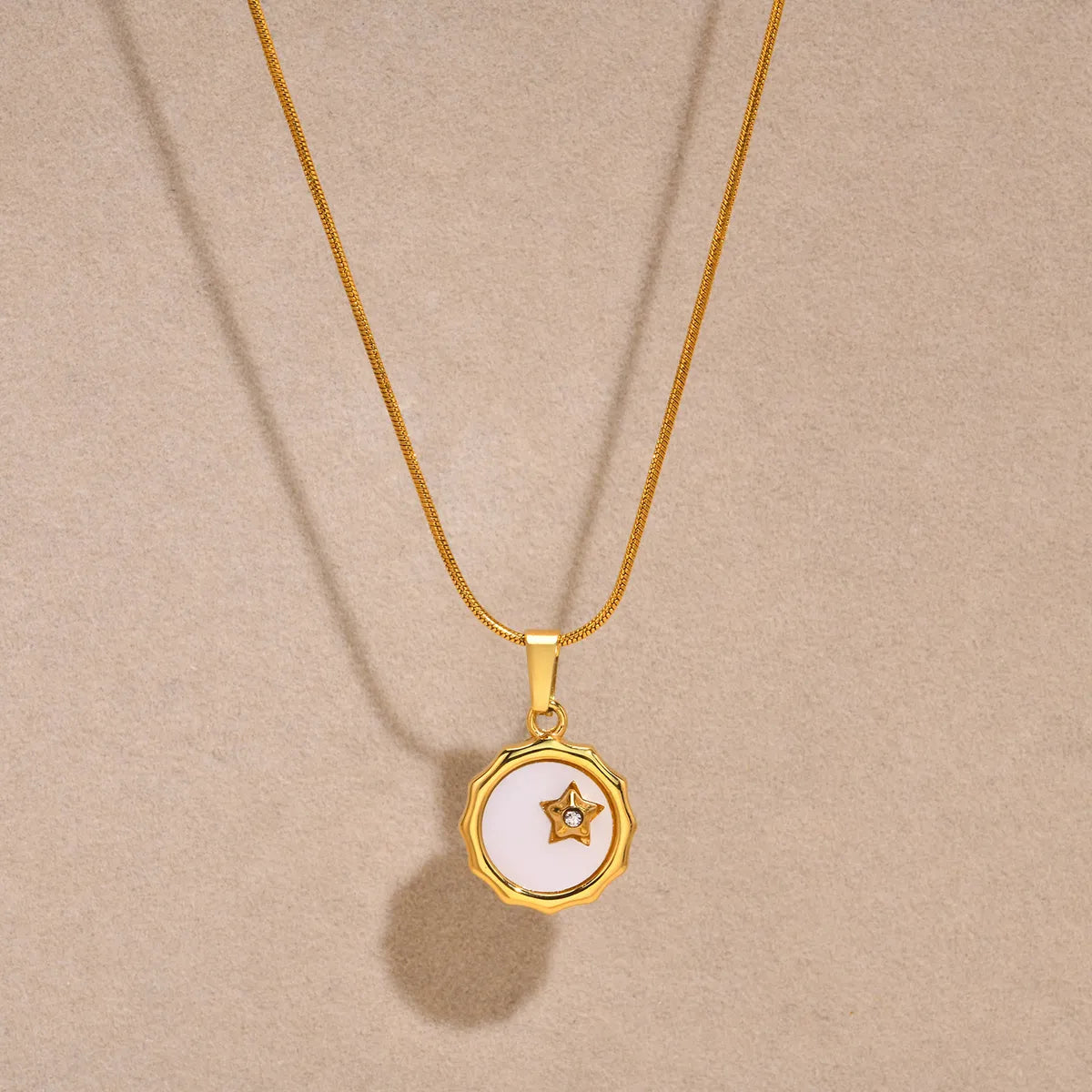 Simple Style Star Stainless Steel Patchwork Plating Inlay Shell 18k Gold Plated Pendant Necklace