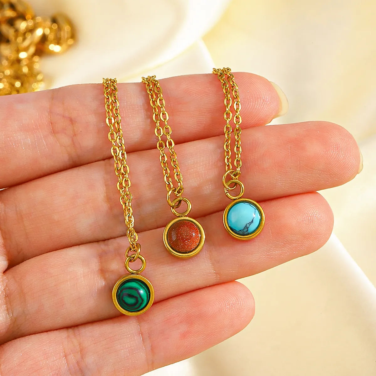 Simple Style Streetwear Round Stainless Steel Plating Inlay Malachite Turquoise 18k Gold Plated Pendant Necklace