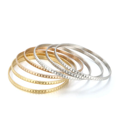 Simple Style Streetwear Solid Color Stainless Steel 18K Gold Plated Wristband In Bulk