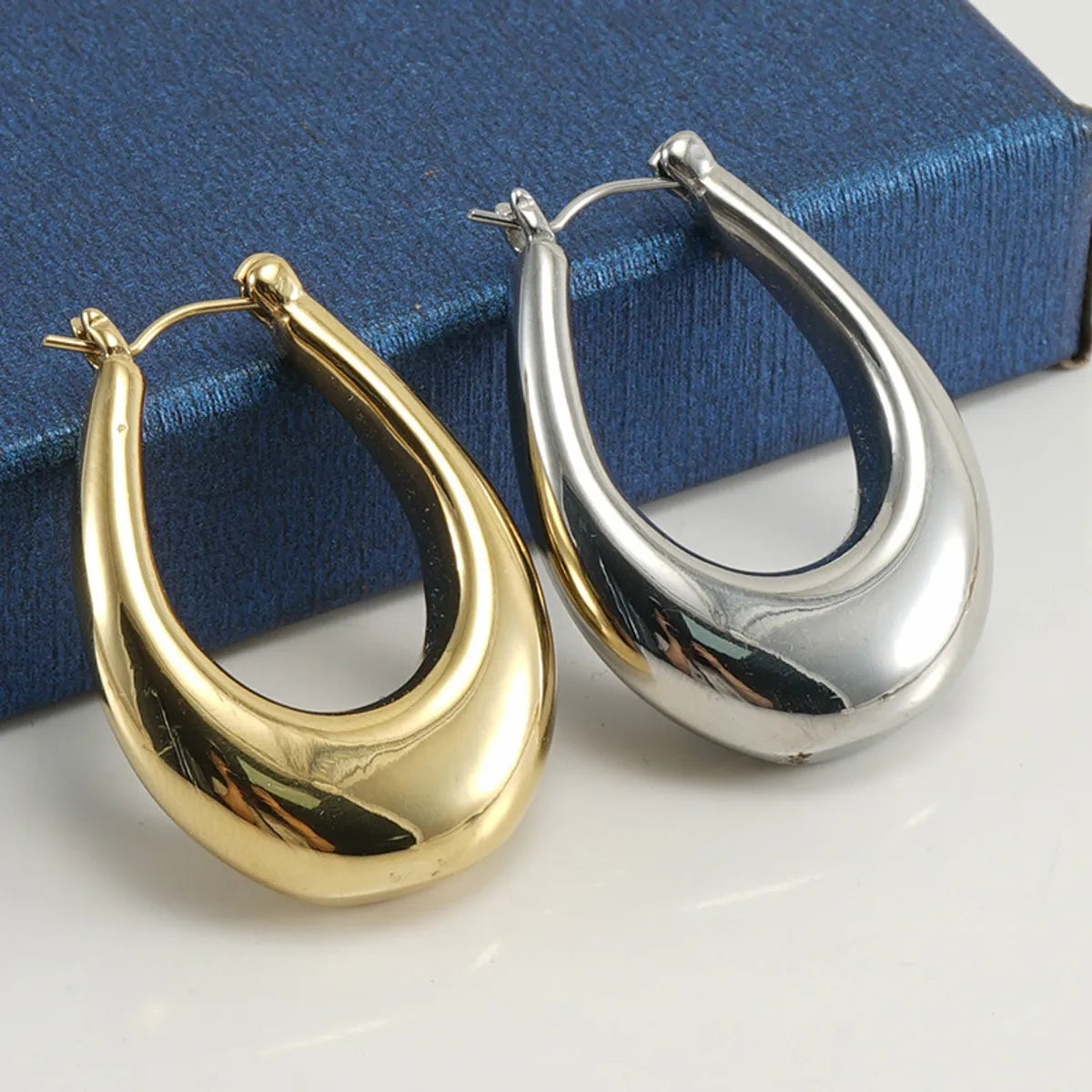 1 Pair Simple Style U Shape Polishing Stainless Steel Hoop Earrings