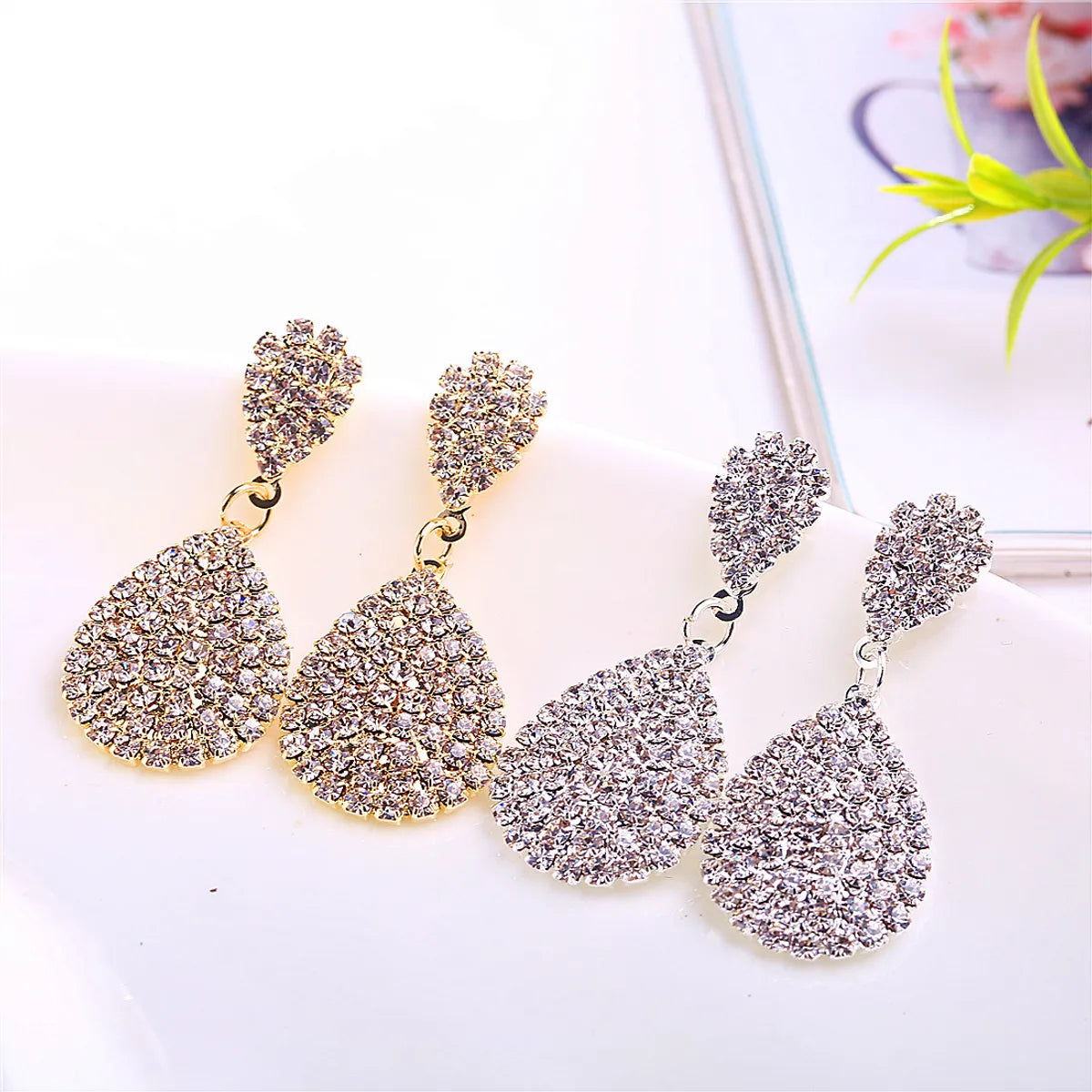 1 Pair Simple Style Water Droplets Inlay Alloy Rhinestones Drop Earrings