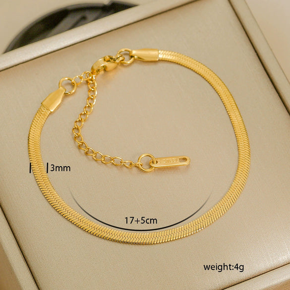 Simple Titanium Steel Unisex Bracelet With 18K Gold Plating Electroplating Treatment Minimalist Style