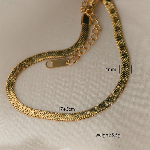 Simple Titanium Steel Unisex Bracelet With 18K Gold Plating Electroplating Treatment Minimalist Style