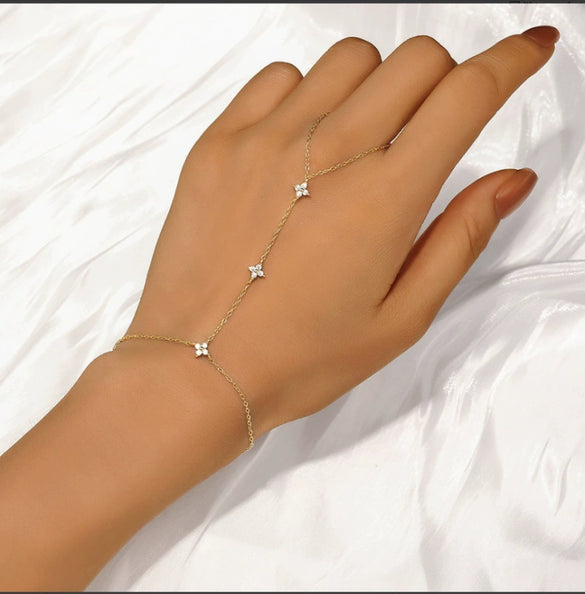 Simple Women's Copper Ring Bracelet With Gold Plated Electroplated Finish Fashion Finger Chain Jewelry