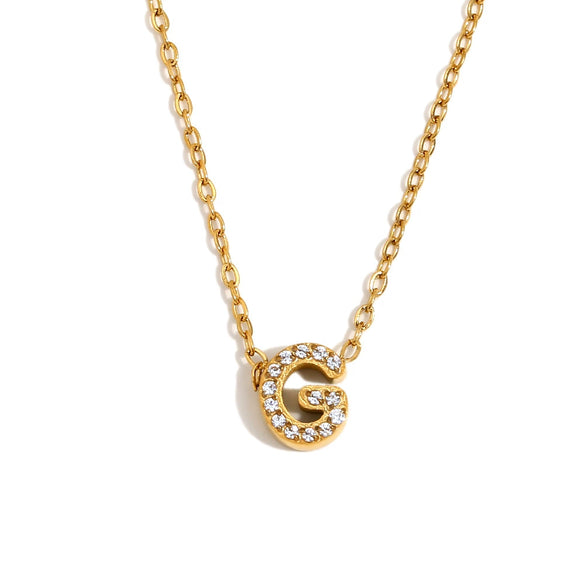 Simple Women's Stainless Steel Plated 18K Gold Letter Pendant Necklace With Electroplating