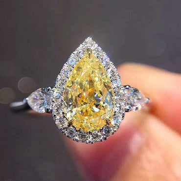 Simple Yellow Water Drop Pear-shaped Zircon Ring Copper Ring