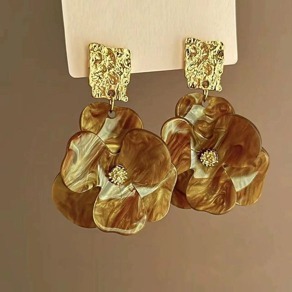 Small Fresh Sweet Flower Fabric Earrings With Electroplating Treatment