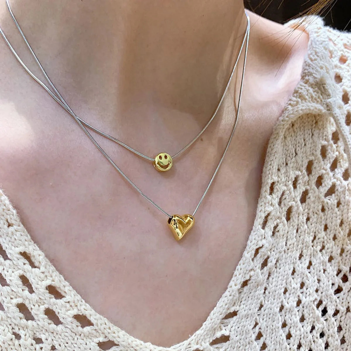 Smiley Love Necklace Temperament Simple Peach Heart Clavicle Chain