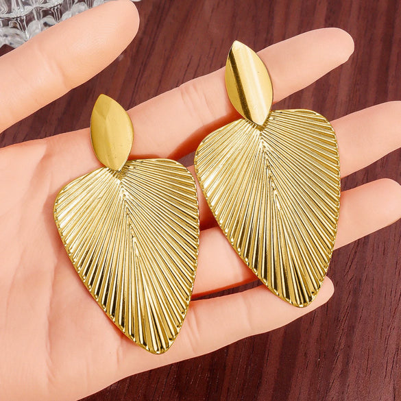 Solid Color Geometric Leaf Hoop Earrings With Smooth Metal Disc Design Exaggerated Versatile Unisex Statement Jewelry