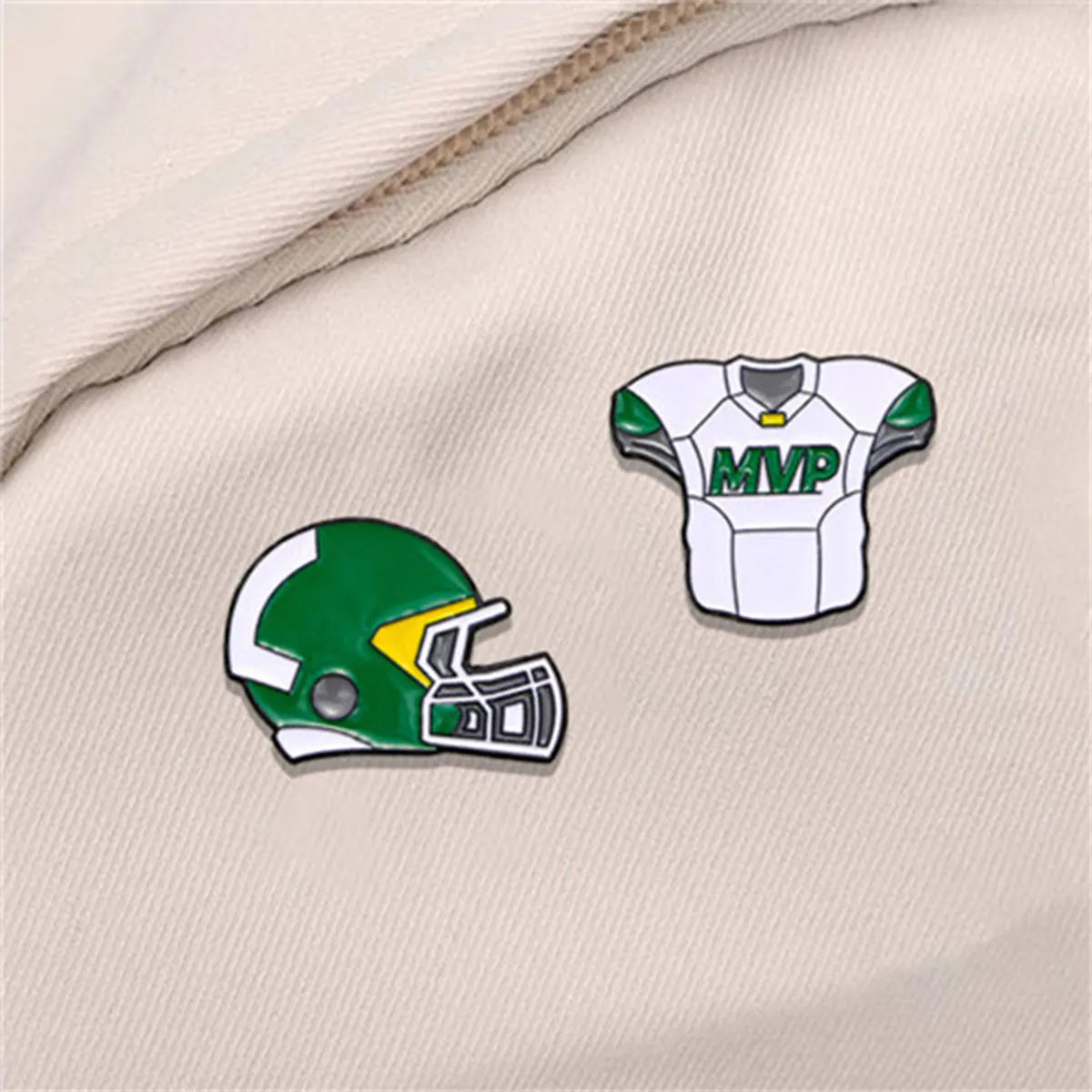 Sports Letter Rugby Alloy Stamping Stoving Varnish Plating Unisex Brooches Collar Pin