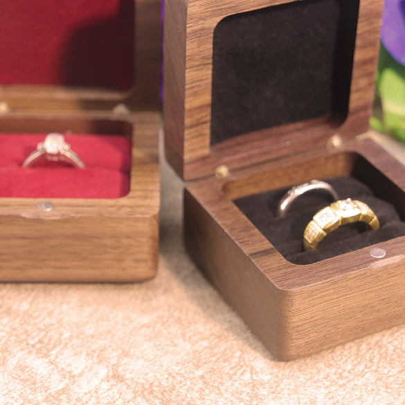 Square Rounded Solid Wood Ring Jewelry Box In Black Walnut Finish For Proposal Ring And Small Earrings Packaging