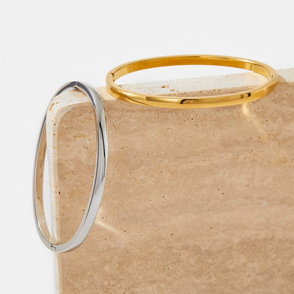 Stacked Geometric Oval Gold Glossy Plain Ring Bracelet In Stainless Steel With Electroplating
