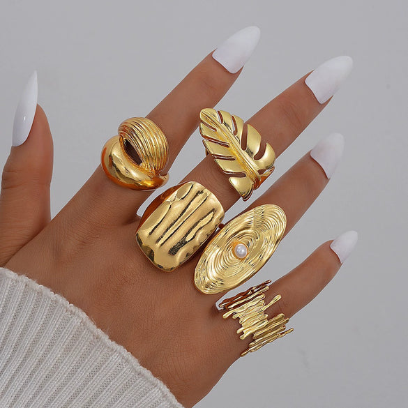 Stacked Ins Style Women's Special Shaped Pearl Gemstone Ring Set Zinc Alloy Electroplated