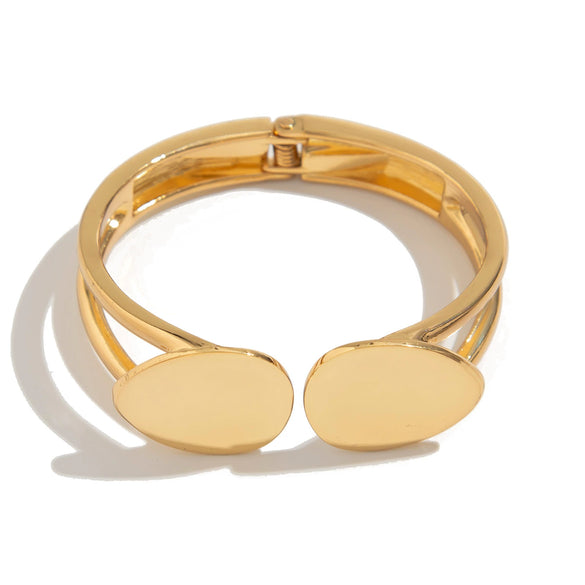 Stacked Irregular Alloy Bracelet With Electroplating Treatment