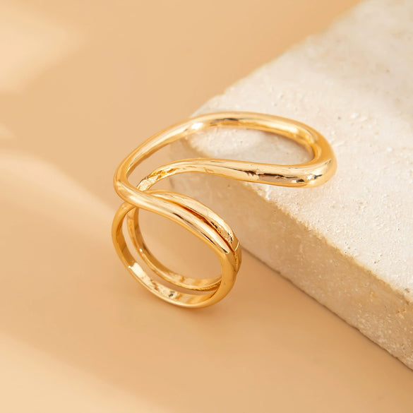 Stacked Wind Irregular Zinc Alloy Electroplated Bracelet