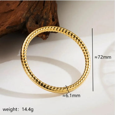 Stainless Steel 14K Gold Plated Modern Style Simple Style Commute Solid Color Indentation Bangle