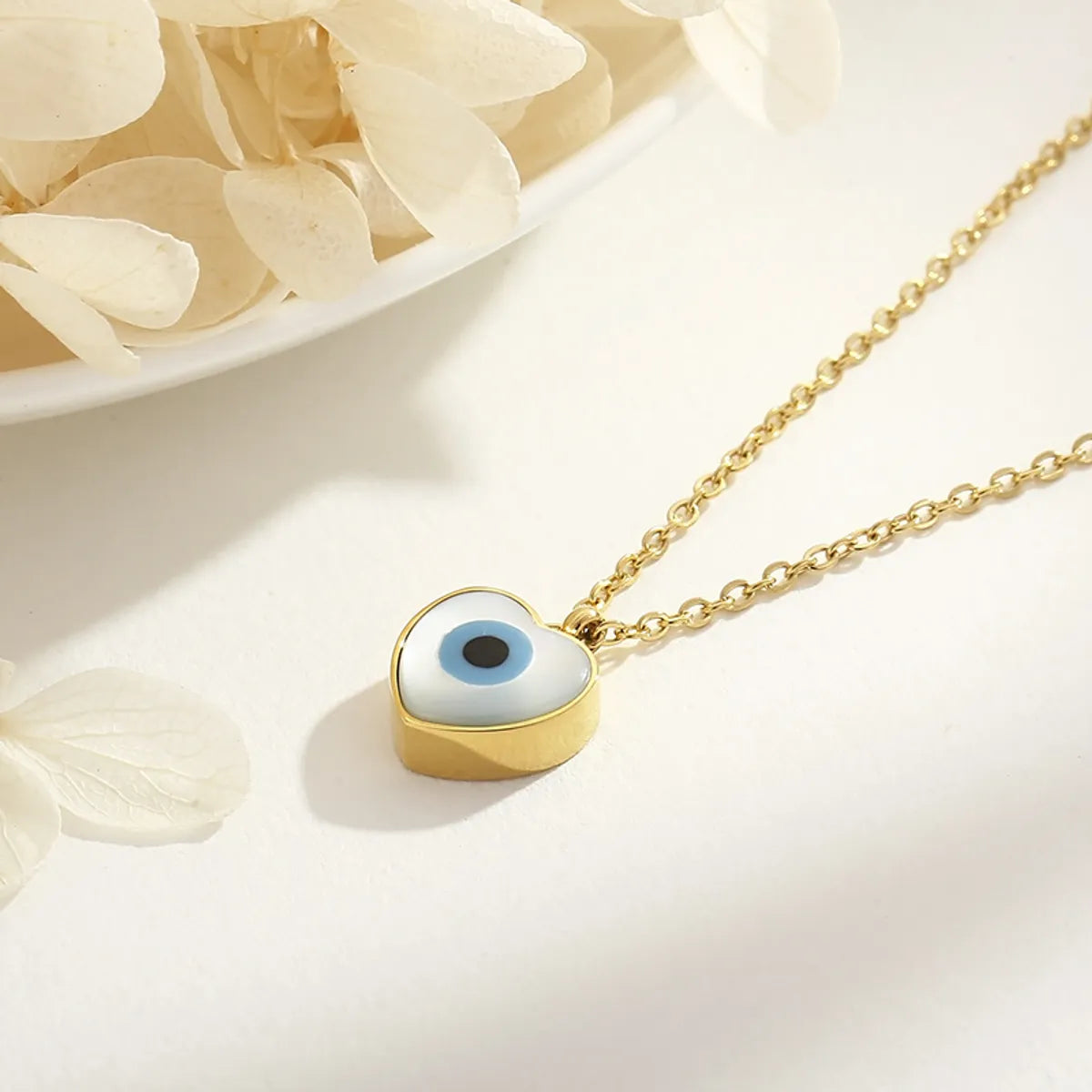 Stainless Steel 18K Gold Plated Basic Devil's Eye Inlay Shell Pendant Necklace