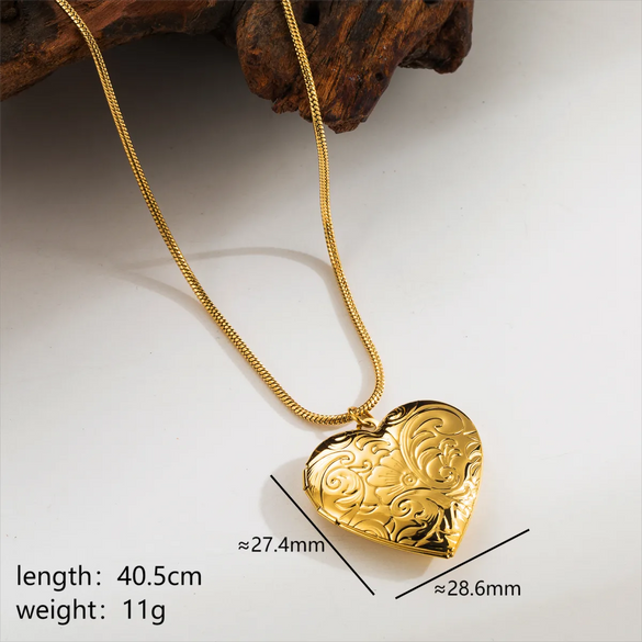 Stainless Steel 18K Gold Plated Handmade Modern Style Simple Style Heart Shape Pendant Necklace Locket Necklace