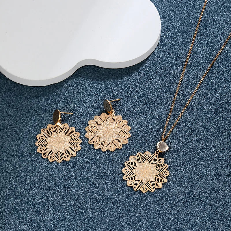 304 Stainless Steel 18K Gold Plated IG Style XUPING Simple Style Hollow Out Flower Earrings Necklace