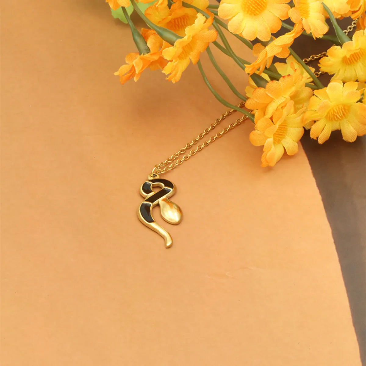 Stainless Steel 18K Gold Plated Retro Simple Style Snake Enamel Plating Pendant Necklace