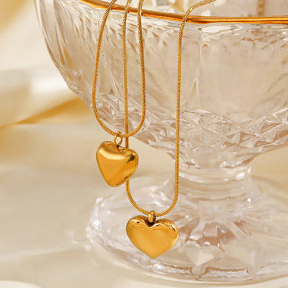 Stainless Steel 18K Gold Plated Simple Style Heart Shape Pendant Necklace