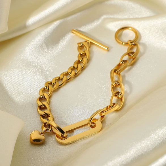 Stainless Steel And Titanium Steel Cuban Chain Oval Chain With Small Love Pendant Ot Buckle Bracelet For Women 18K Vacuum Electroplated Geometric Style