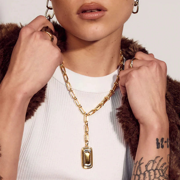 Stainless Steel And Titanium Steel Geometric Couple Necklace With Goldplated Electroplating
