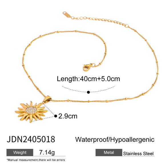 Stainless Steel And Titanium Steel Geometric Star Necklace With Electroplating