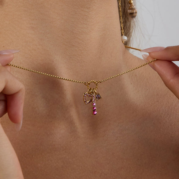 Stainless Steel And Titanium Steel Hollow Love Pendant Necklace With Powder Zirconium Electroplated Light Luxury Niche Jewelry For Women