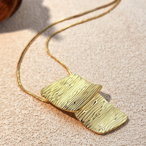 Stainless Steel And Titanium Steel Retro Minimalist U Shaped Folding Box Design Electroplated Unisex Necklace