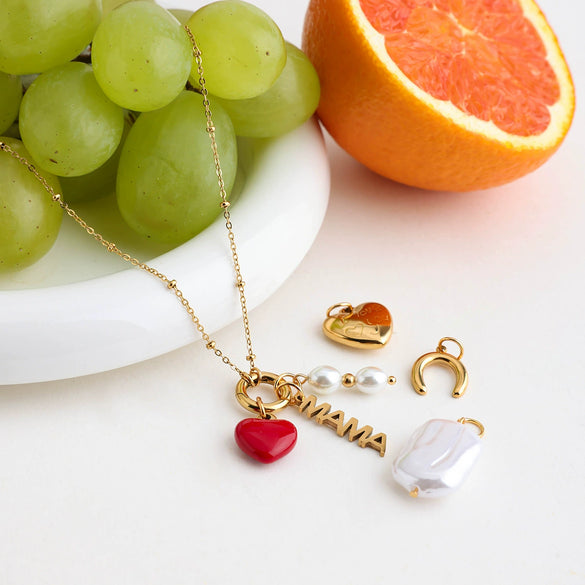 Stainless Steel And Titanium Steel Women's Heart Letter Pendant Necklace With Electroplating