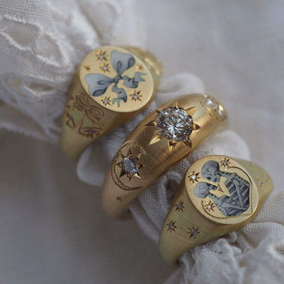 Stainless Steel Bow Ring Earrings Electroplated Light Luxury Personality Design